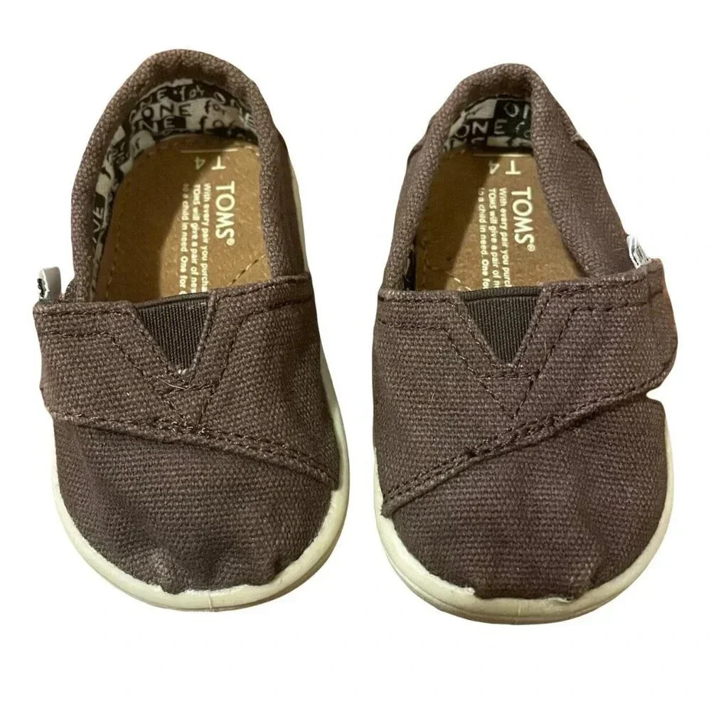 Classic Tom's Brown Slip On, Size 4T, Unisex
